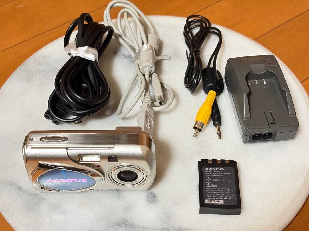 OLYMPUS デジカメカメラ μ-10 DIGITAL ミュー10