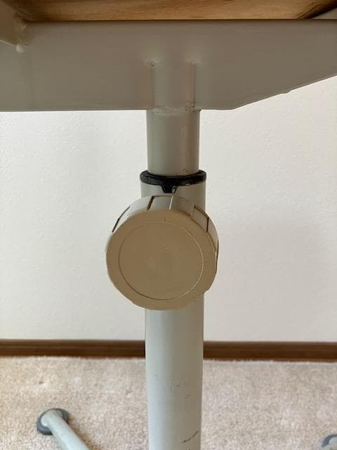 FRISO KRAMER　フリソクラマー　ドラフティングチェア