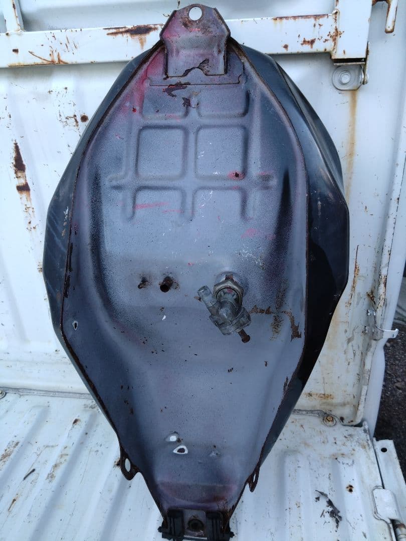 HONDANSR250R MC21 ガソリンタンク ジャンク レストアベース