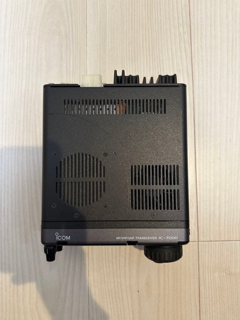 Icom IC-7000 トランシーバー