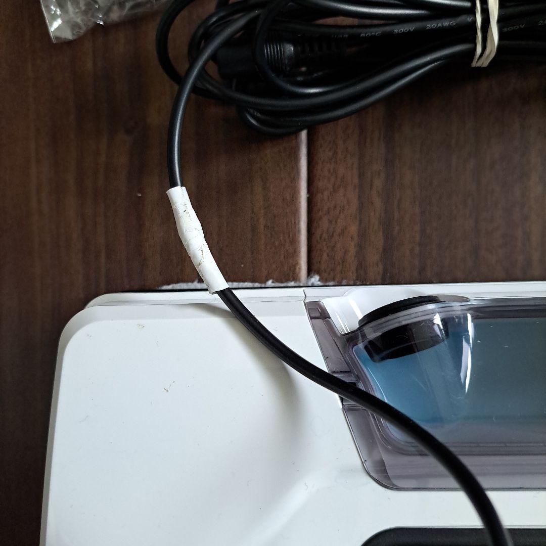 窓拭きロボット　HOBOT-2S