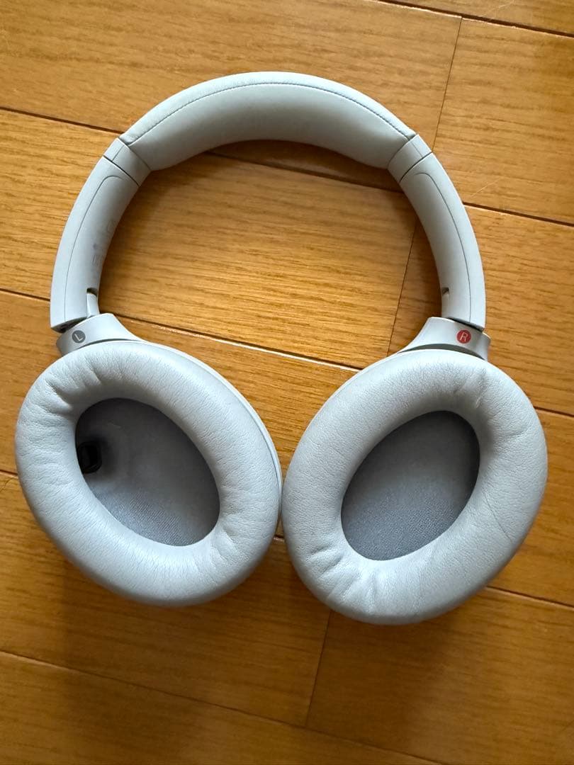 SONYワイヤレスノイズキャンセリングヘッドホン WH-1000XM4