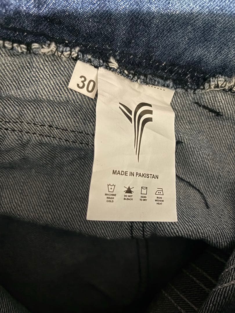 最終値下げ YORI SPORT 5ストライプデニム30/34 inch