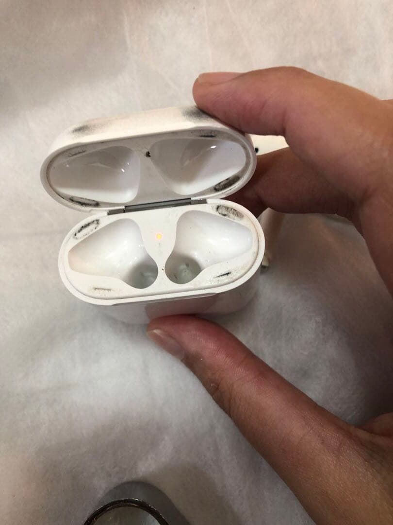 【稼働品】AirPods本体 イヤホン両耳あり ホワイト