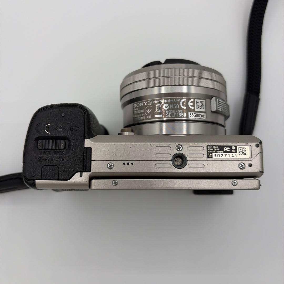 SONY α6000 ミラーレス一眼カメラ、E 18-55mmレンズ付、シルバー