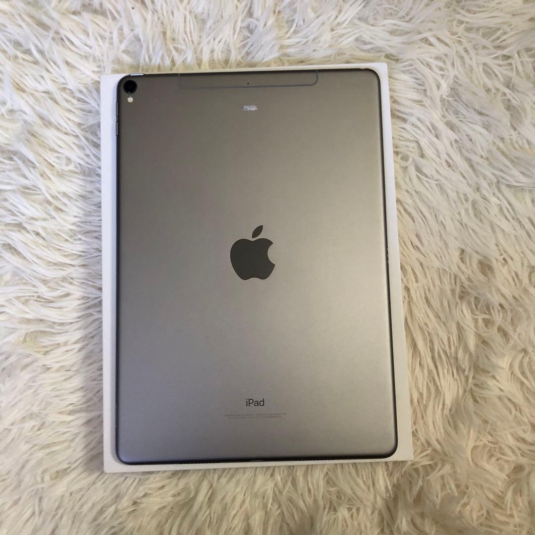 【完動品】iPad Pro 10.5 256GB cellular 【すぐ発送】