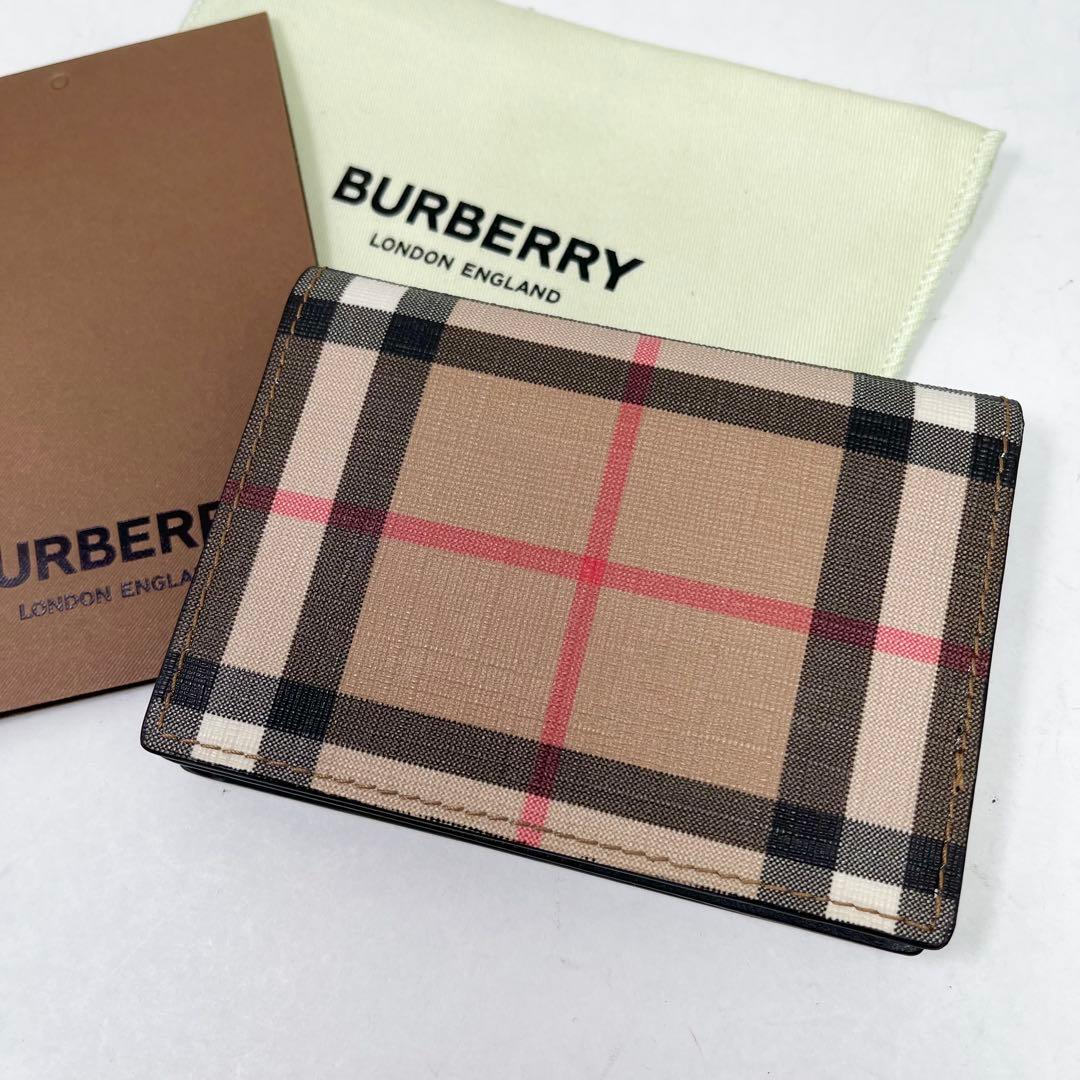 【極美品】バーバリー　名刺入れ　ノバチェック　希少　カードケース　定価3.3万