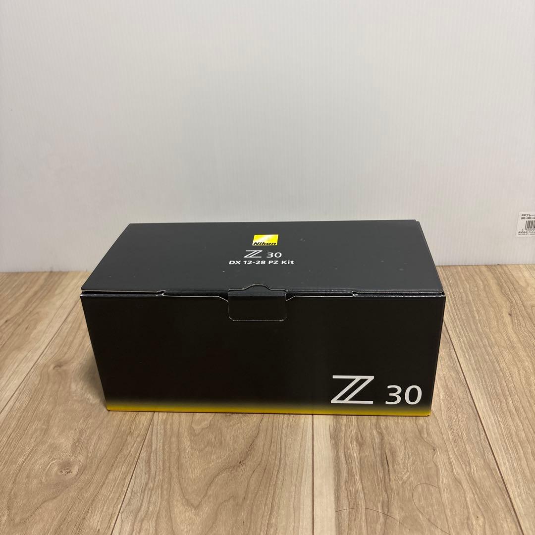 【値下げ】ニコン Nikon Z 30 ボディ 【未使用・キット化粧箱】