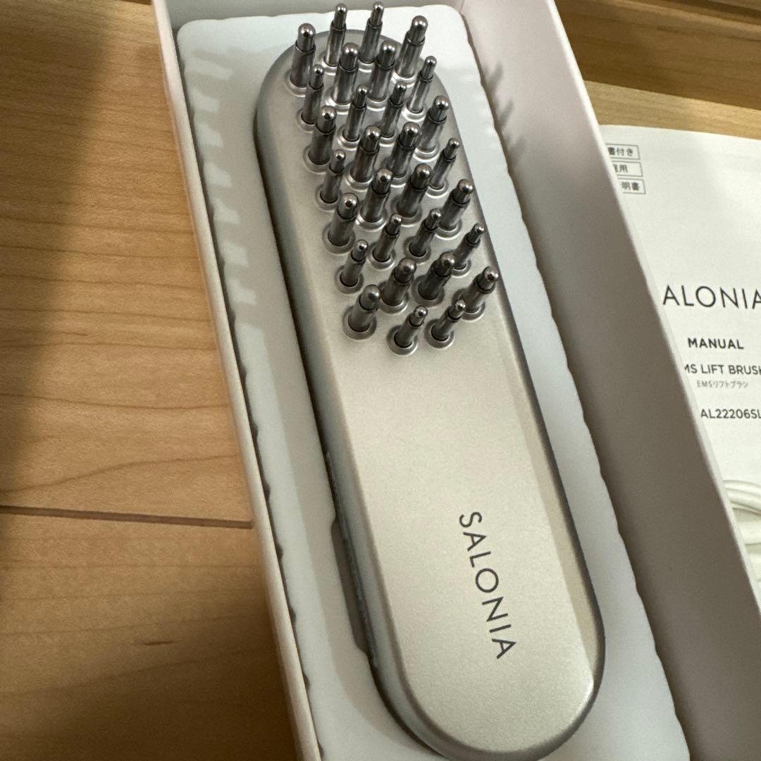 【最終値下げ】即日発送　SALONIA EMS リフトブラシ