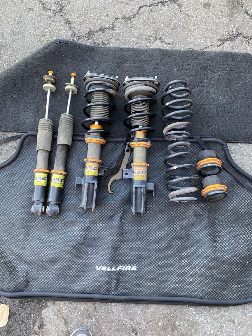 20アルファードヴェルファイアAXIS PERFECT 車高調固着なしレンチ付き