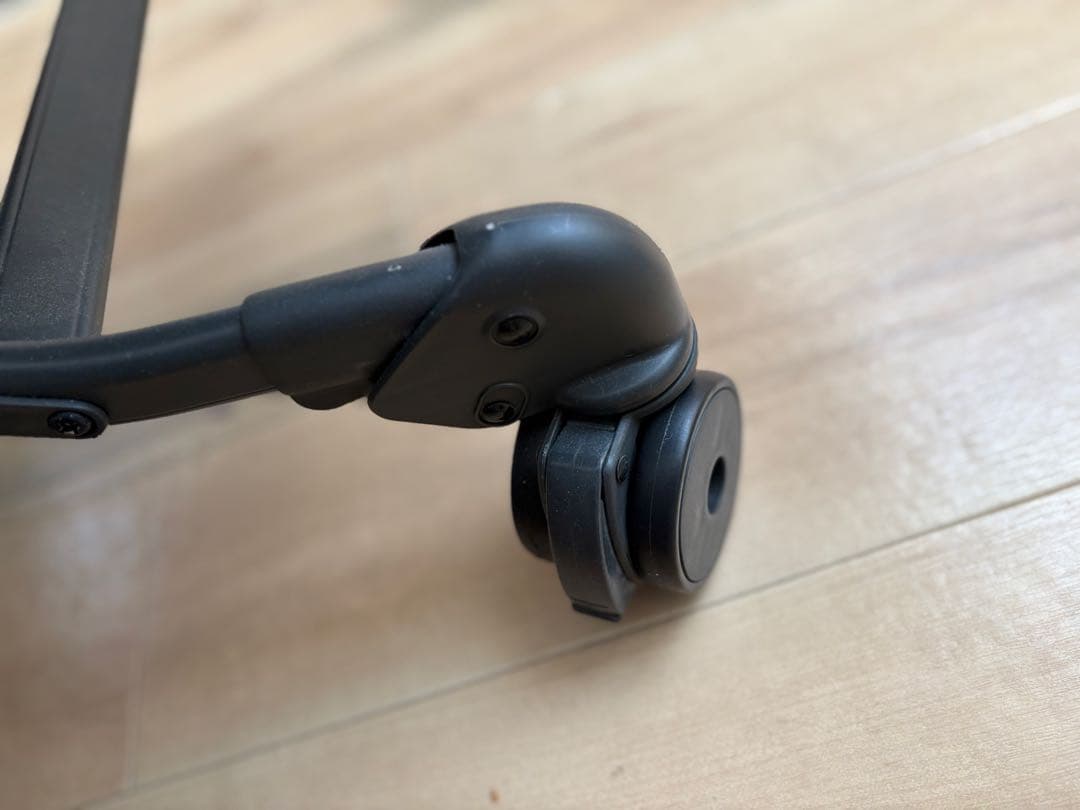 【美品】Combi ホワイトレーベル ネムリラ AUTO SWING BEDi