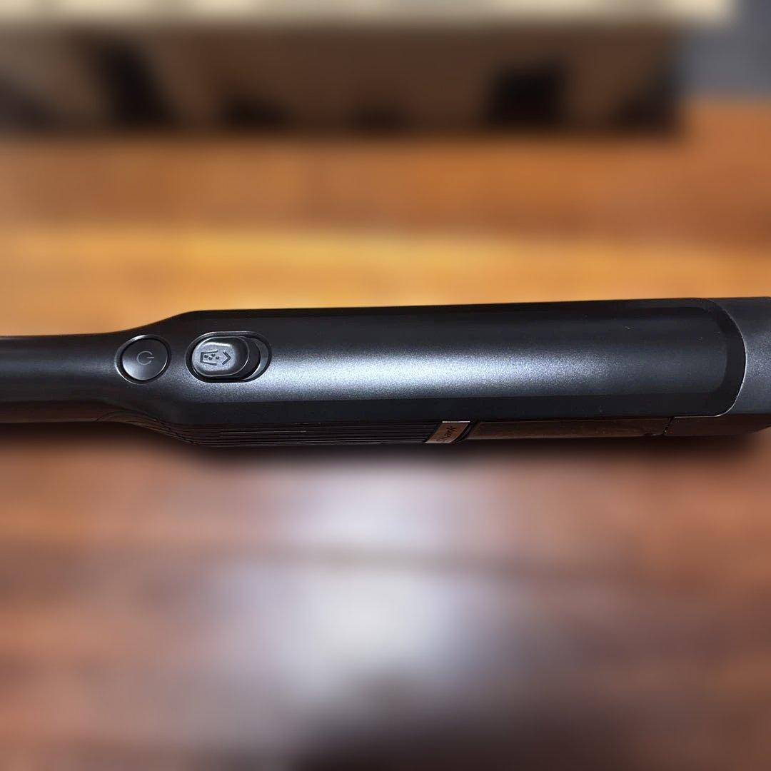 シャーク　Shark EVOPOWER W20 ハンディクリーナー　美品