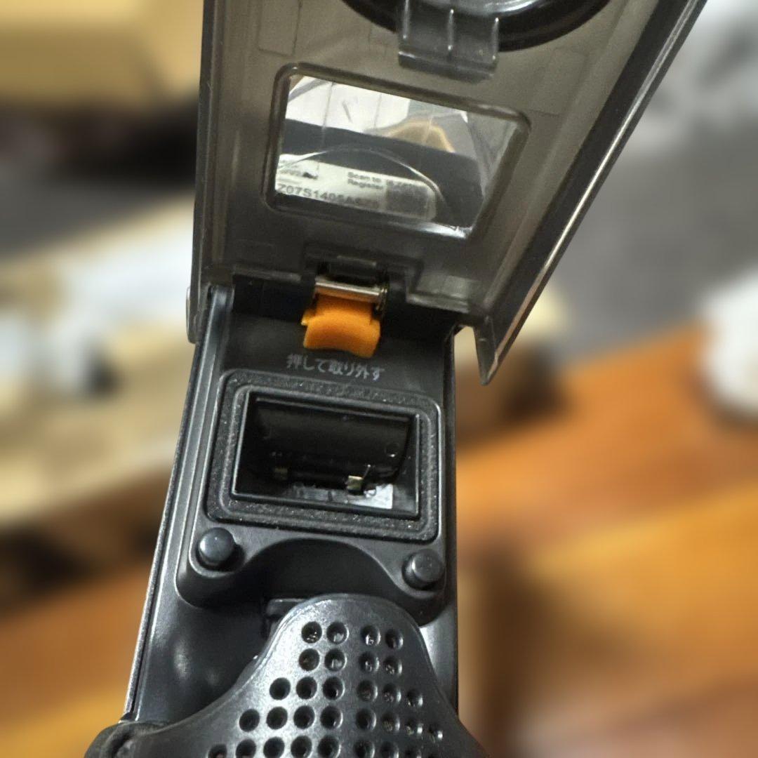 シャーク　Shark EVOPOWER W20 ハンディクリーナー　美品