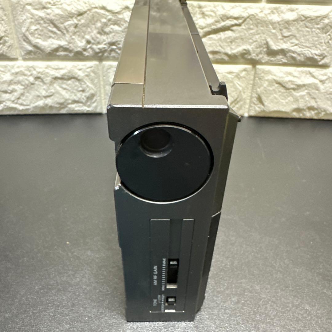 ラジオの王様 　SONY ソニー ICF-2001D 通電、動作確認済　雑あり