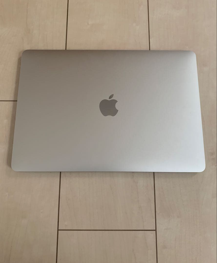 MacBook Air M1 8GB 2020年製