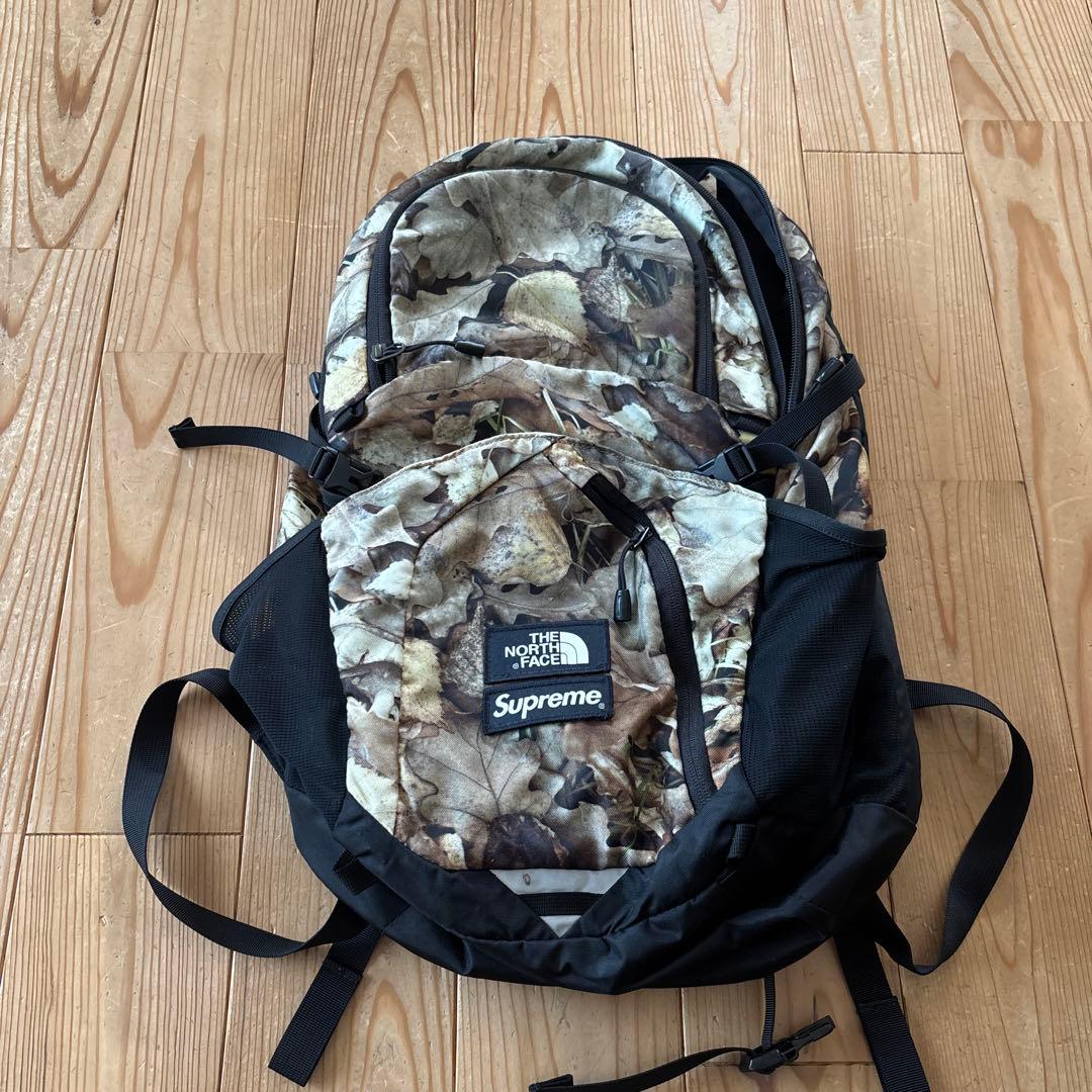 ちろ★THE NORTH FACE×Supremeのコラボバックパック