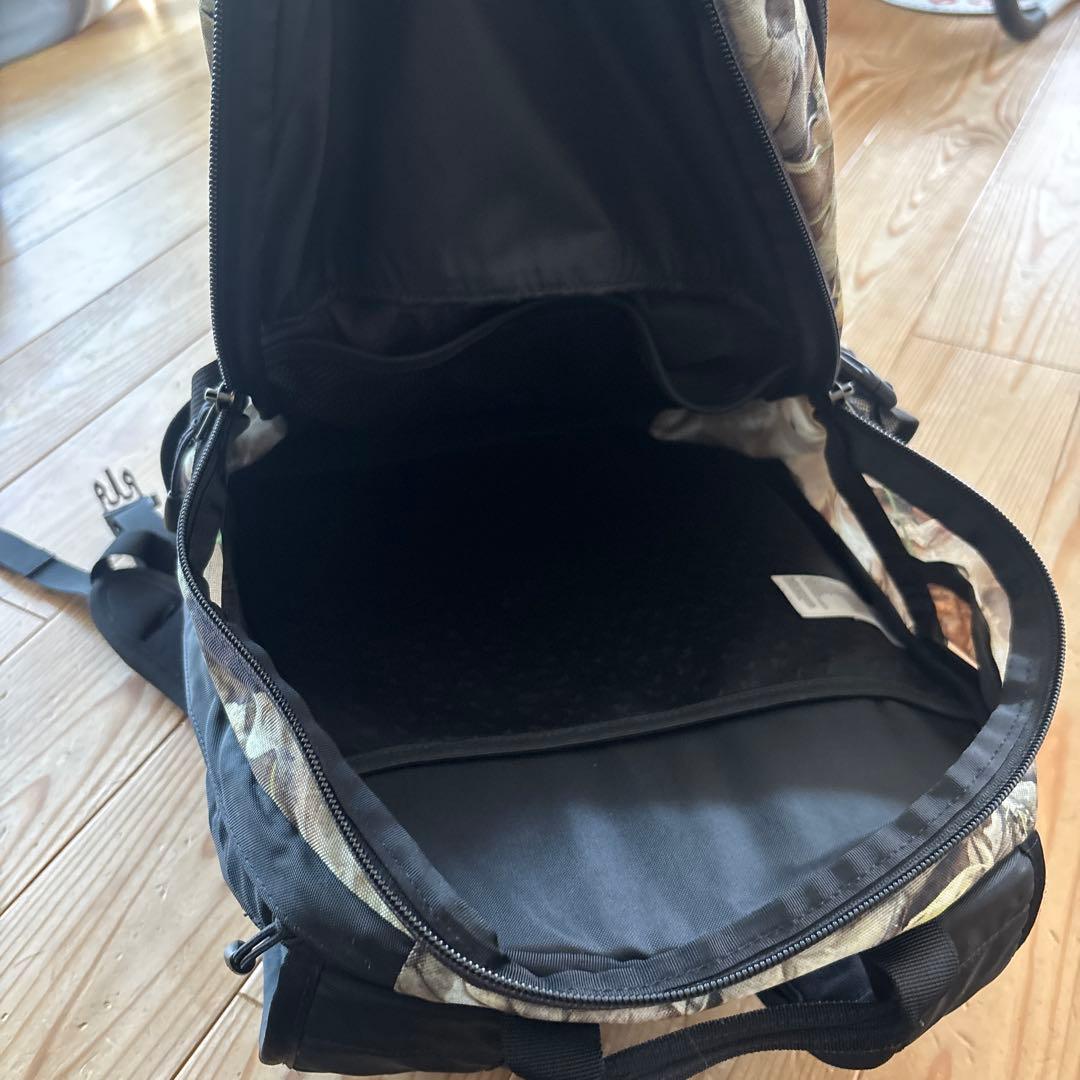 ちろ★THE NORTH FACE×Supremeのコラボバックパック