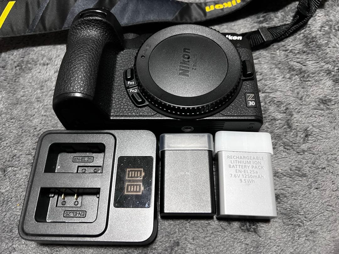 Nikon Z 30 ミラーレスカメラ 本体