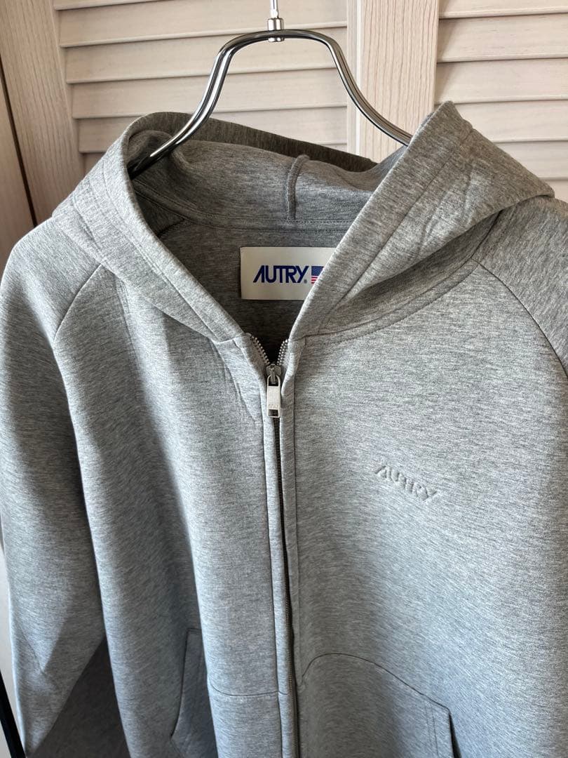 MUSE 【AUTRY/オートリー】フーディ