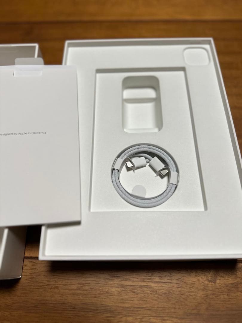 iPad Pro 11 第4世代 128GB Wi-Fi Apple整備済／美品