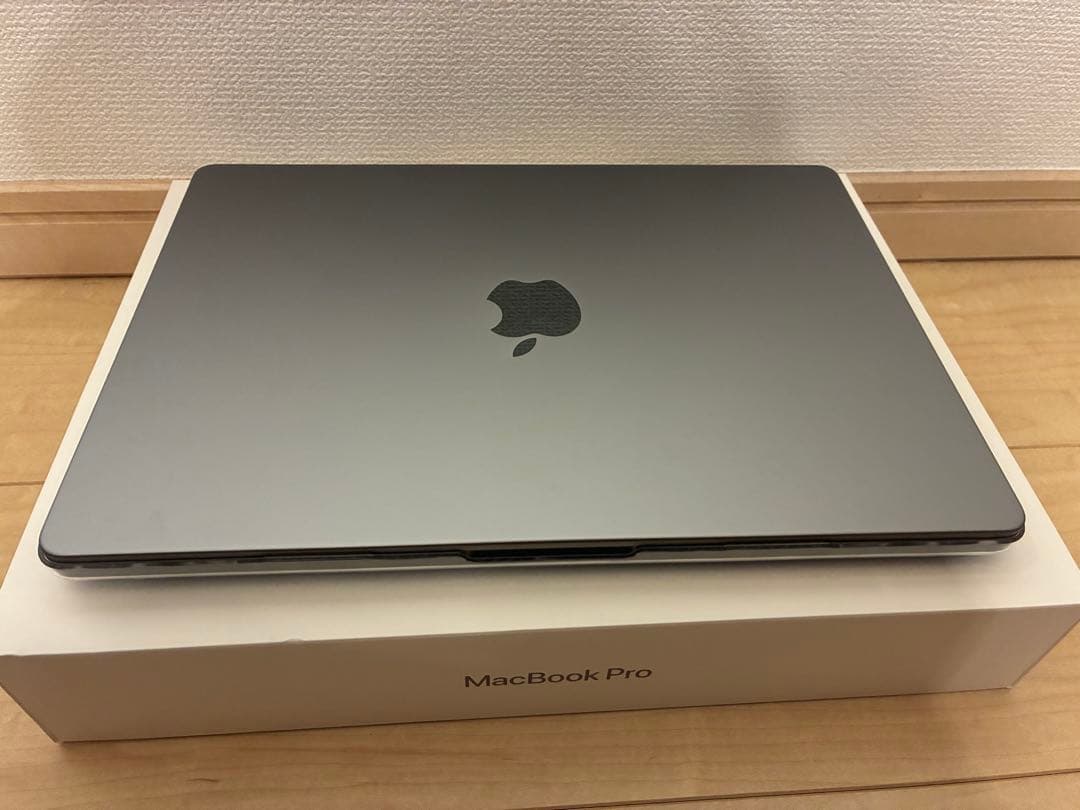 【イーガーコーテル】 MacBook Pro 14インチM3 1TB