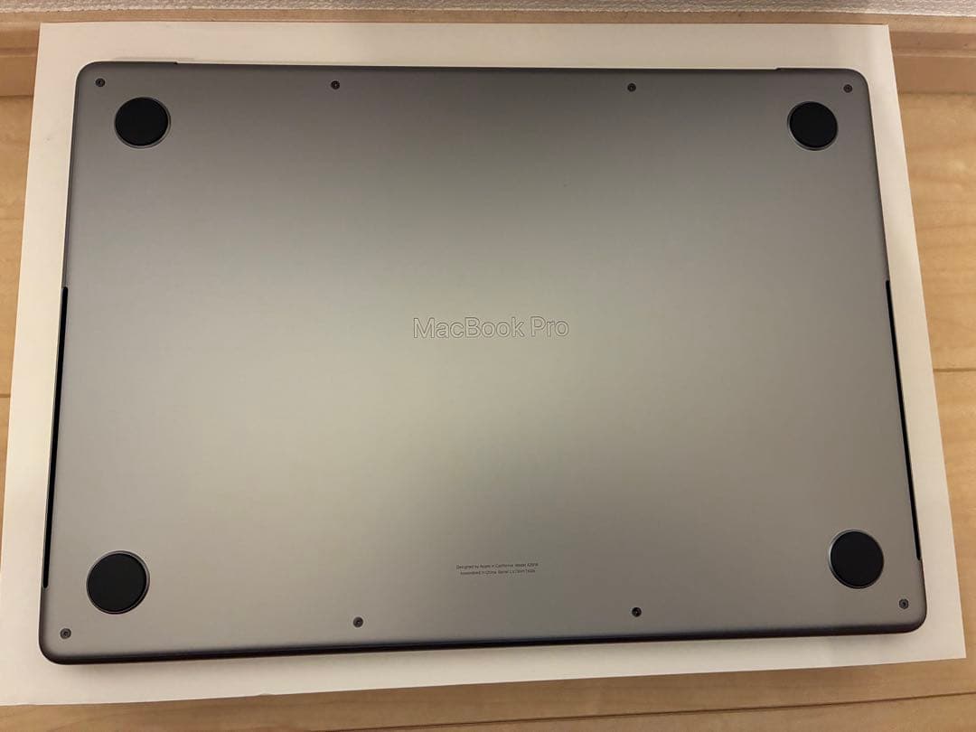 【イーガーコーテル】 MacBook Pro 14インチM3 1TB