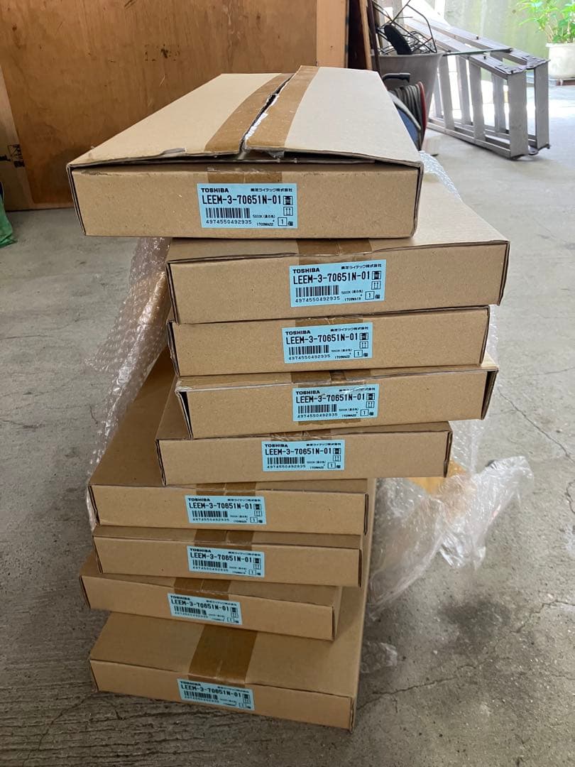 TOSHIBA LED管 36W 1500mm 3本入り