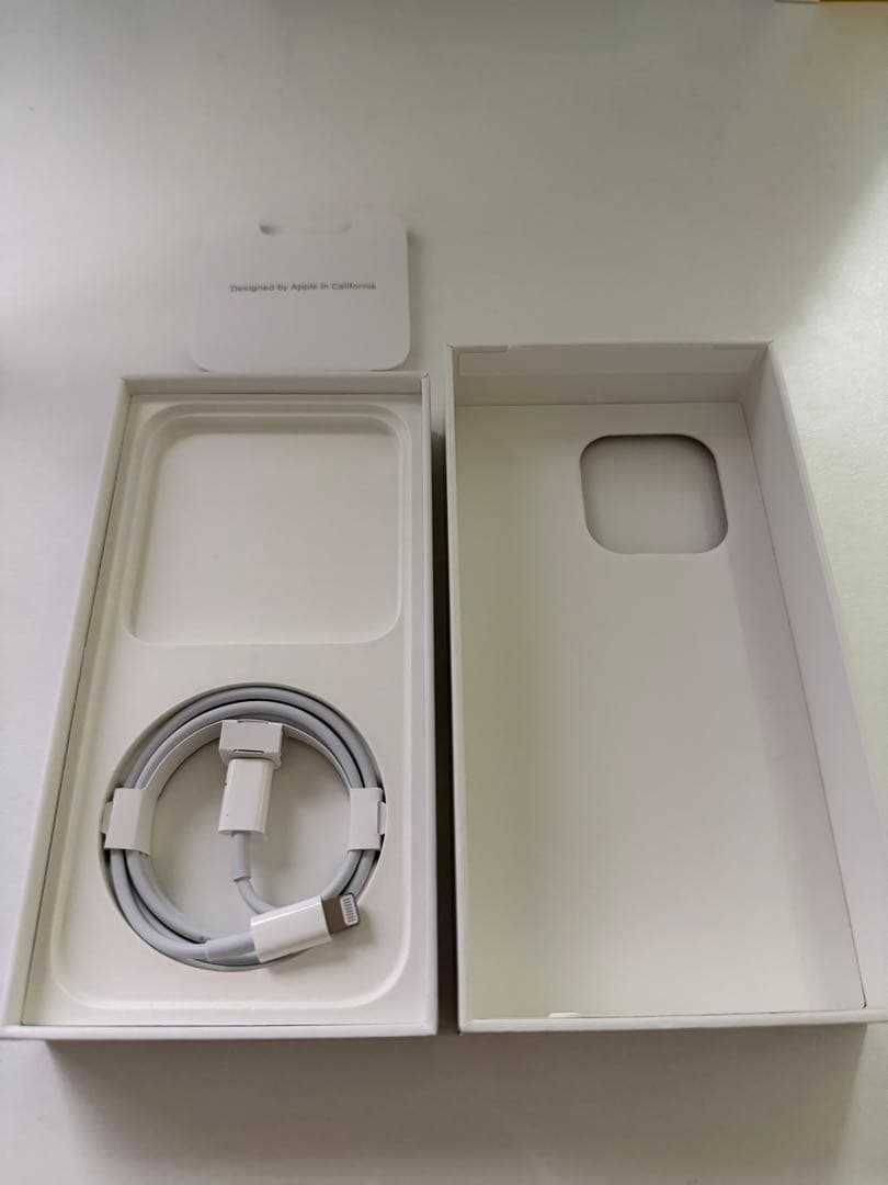 Apple iPhone 14 Pro スペースブラック 本体 256g