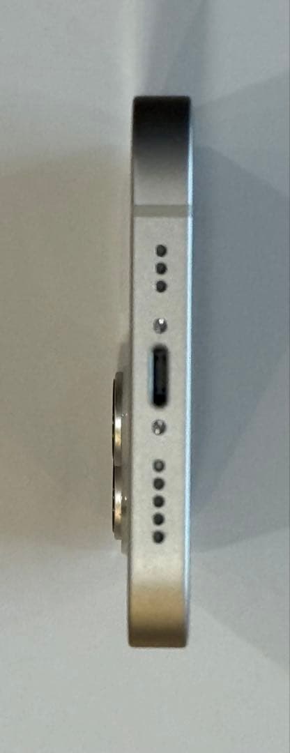 ✴︎美品✴︎バッテリー89% iPhone 14 ホワイト SIM フリー