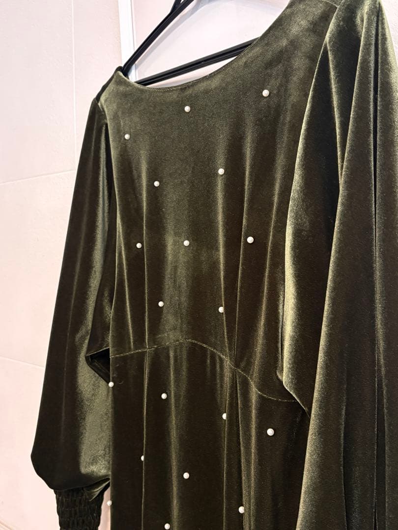 【美品/即日発送可】ameri vintage ベロア　パール付き　ドレス