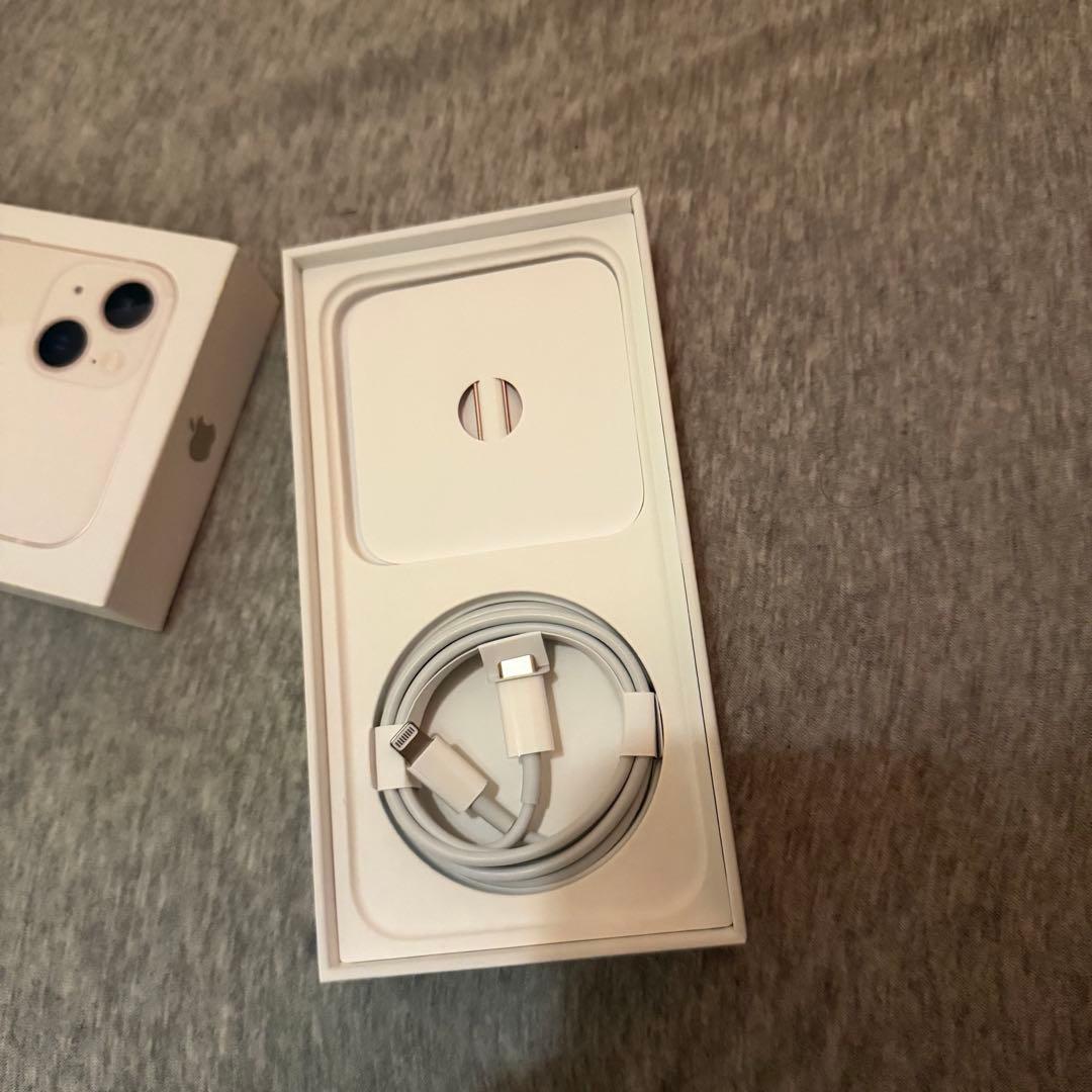 Apple iPhone 13 本体 充電コード・箱付き