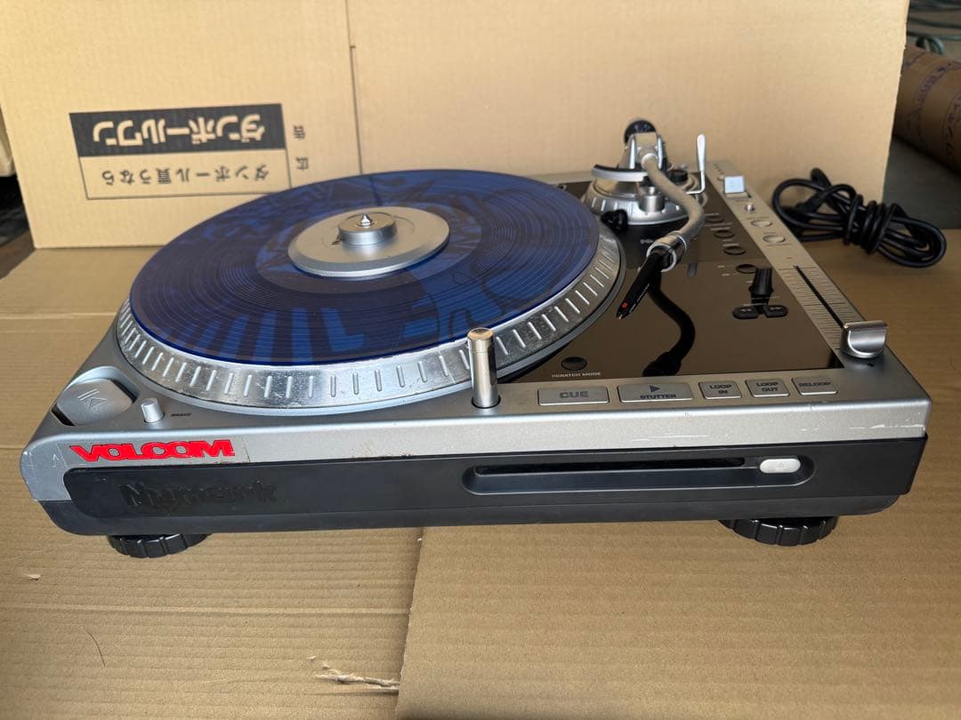 Numark X2 プロフェッショナル ハイブリッド ターンテーブ