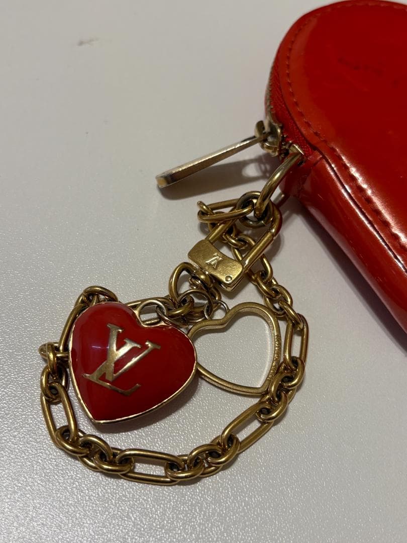 LOUIS VUITTON ケース キーチェーン レッド やや汚れあり