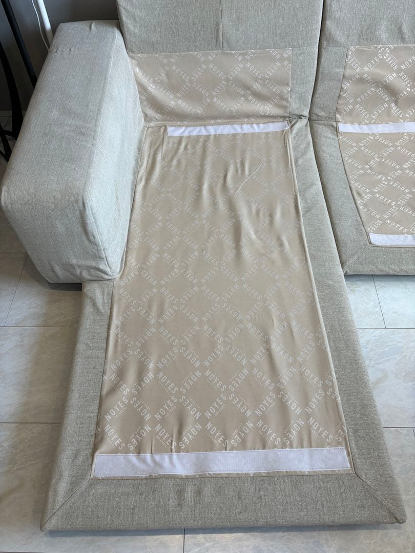 【yui07】【セット販売1/2】Noyesカウチソファ