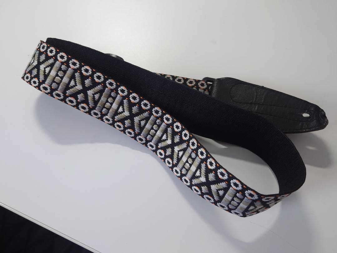 A*o様 ギターTakamine EG340C エレアコ・クエレクトリック・アコ