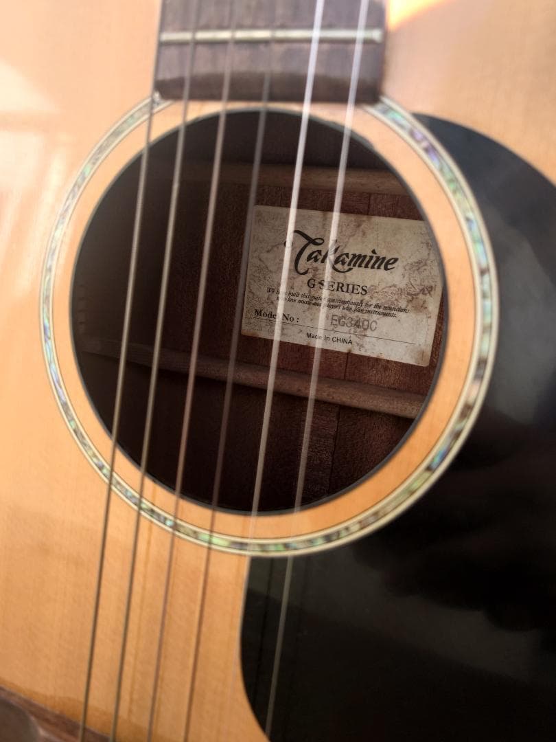 A*o様 ギターTakamine EG340C エレアコ・クエレクトリック・アコ