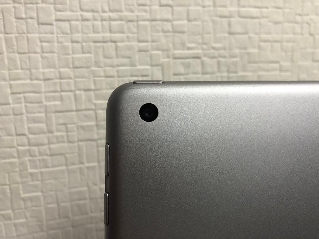 iPad（第5世代）128GB Wi-Fiモデル スペースグレイ No.29