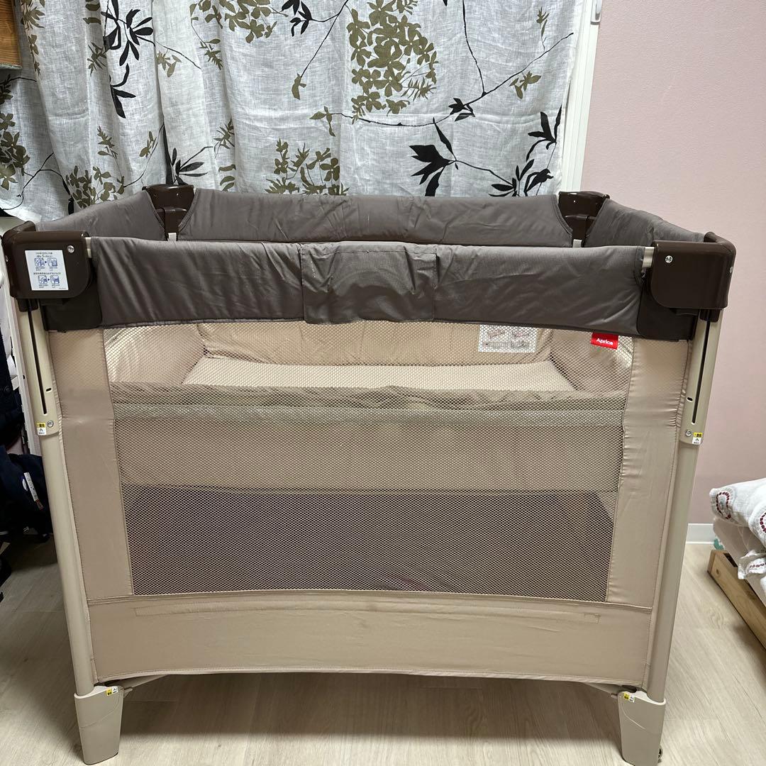 Aprica ココネルエアー ベビーベッド ブラウン 折りたたみ