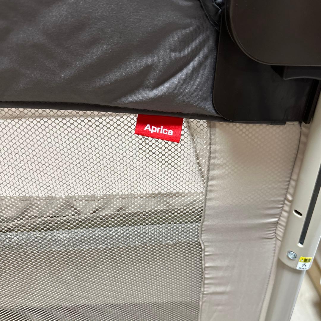 Aprica ココネルエアー ベビーベッド ブラウン 折りたたみ