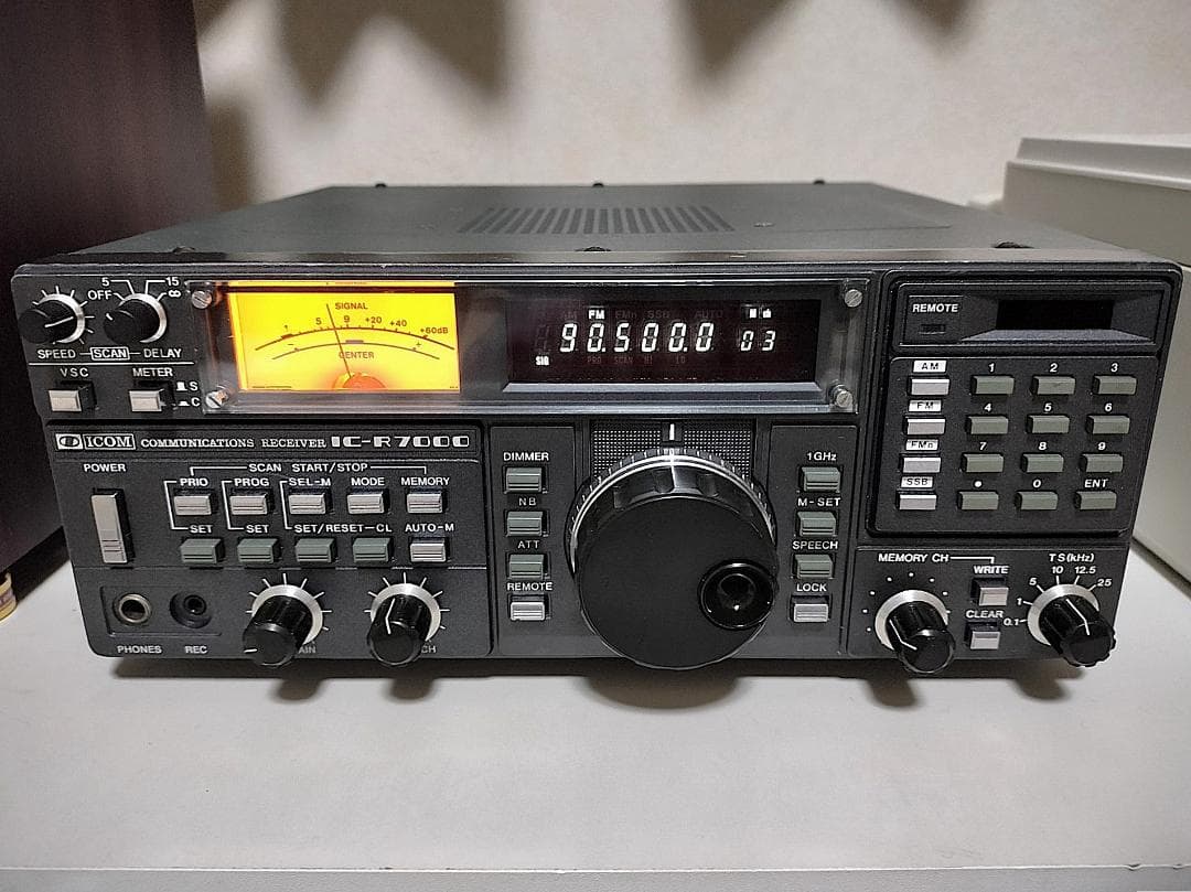 ICOM IC-R7000 広帯域受信機 動作品