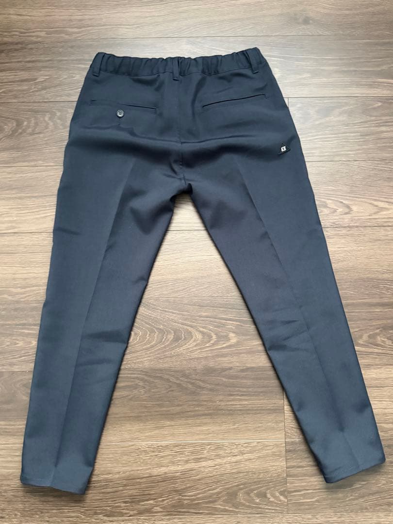 EUROKENVY 至高の極艶脚長ストレッチテーパードスラックス