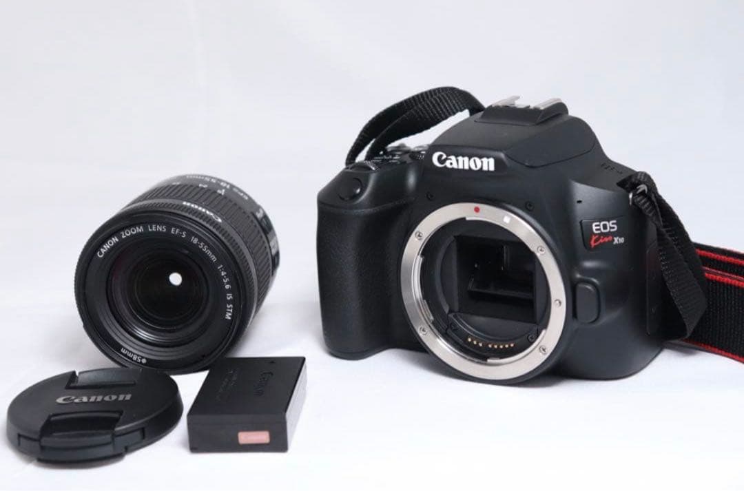 美品✨Canon EOS Kiss X10 一眼レフ 標準ズームレンズセット