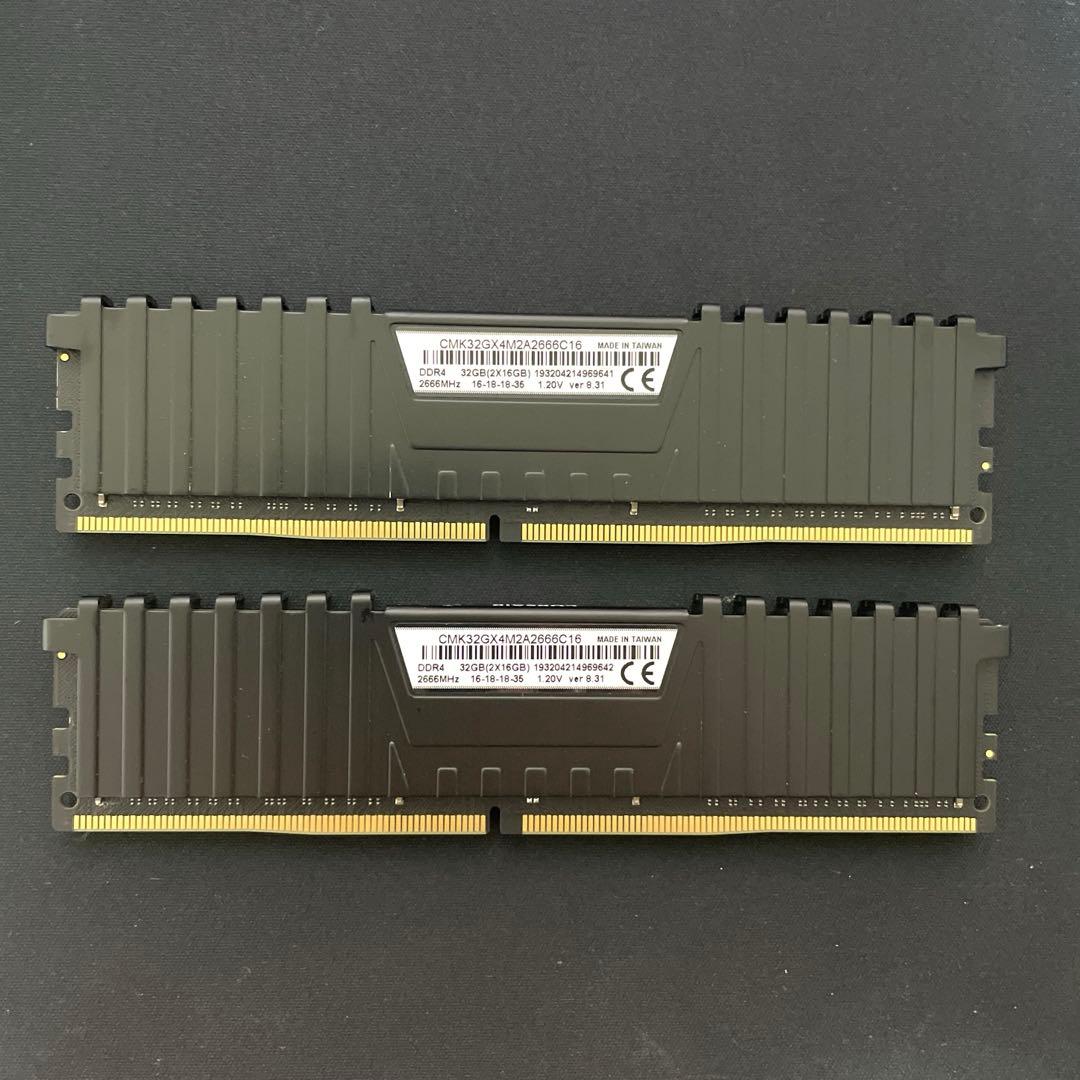 CORSAIR VENGEANCE LPX DDR4 32GB(16GB×2)