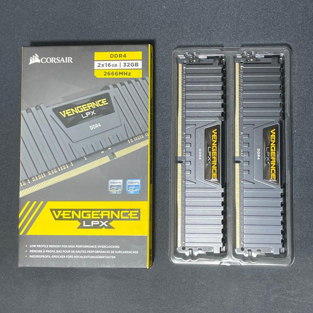 CORSAIR VENGEANCE LPX DDR4 32GB(16GB×2)