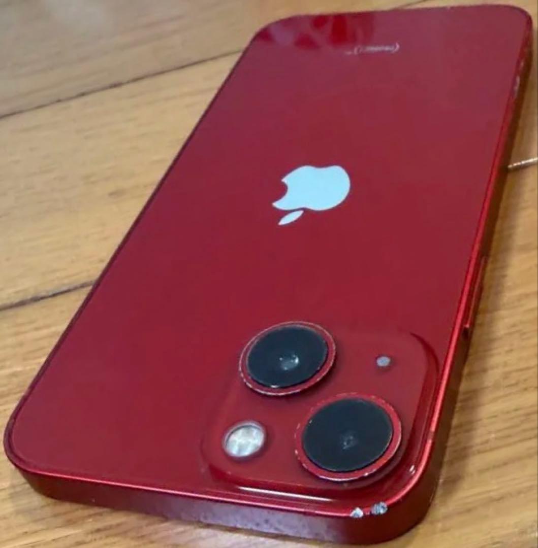 Apple iPhone 13 Product Red 本体
