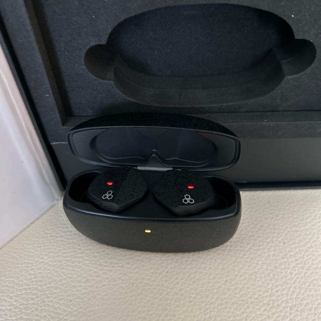 final 　ZE3000 ワイヤレスイヤホン Bluetooth ブラック