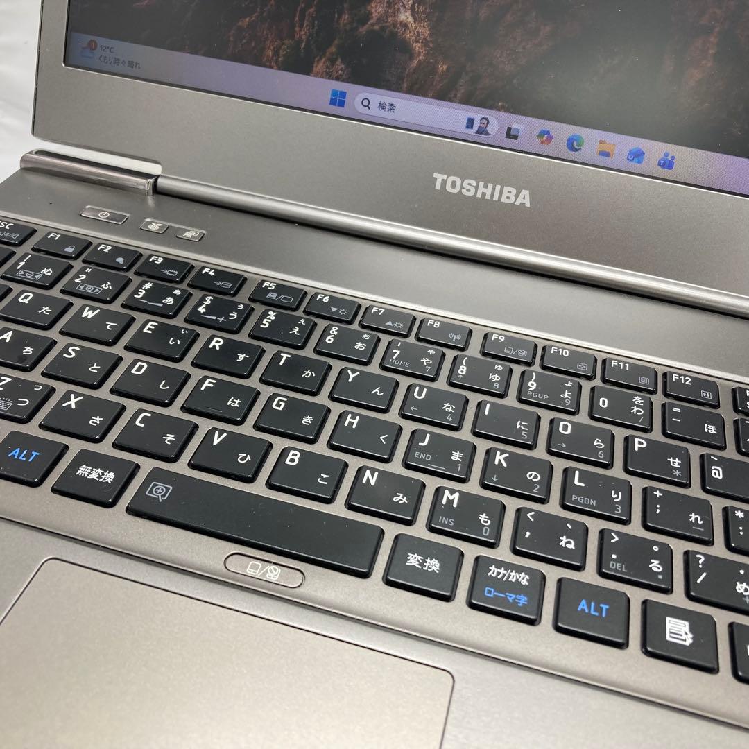 最強Core i7搭載！！バッテリーほぼ新品 高性能ノートパソコン オフィス