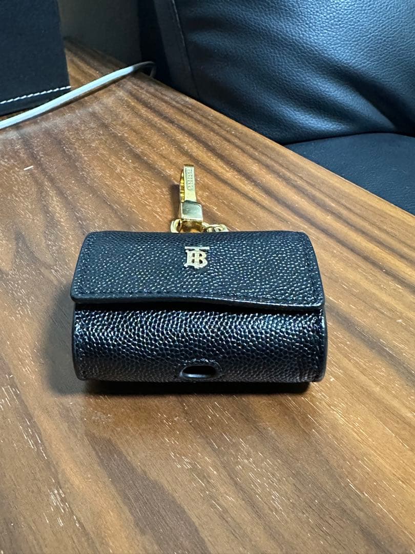 AirPods Pro Burberryケース