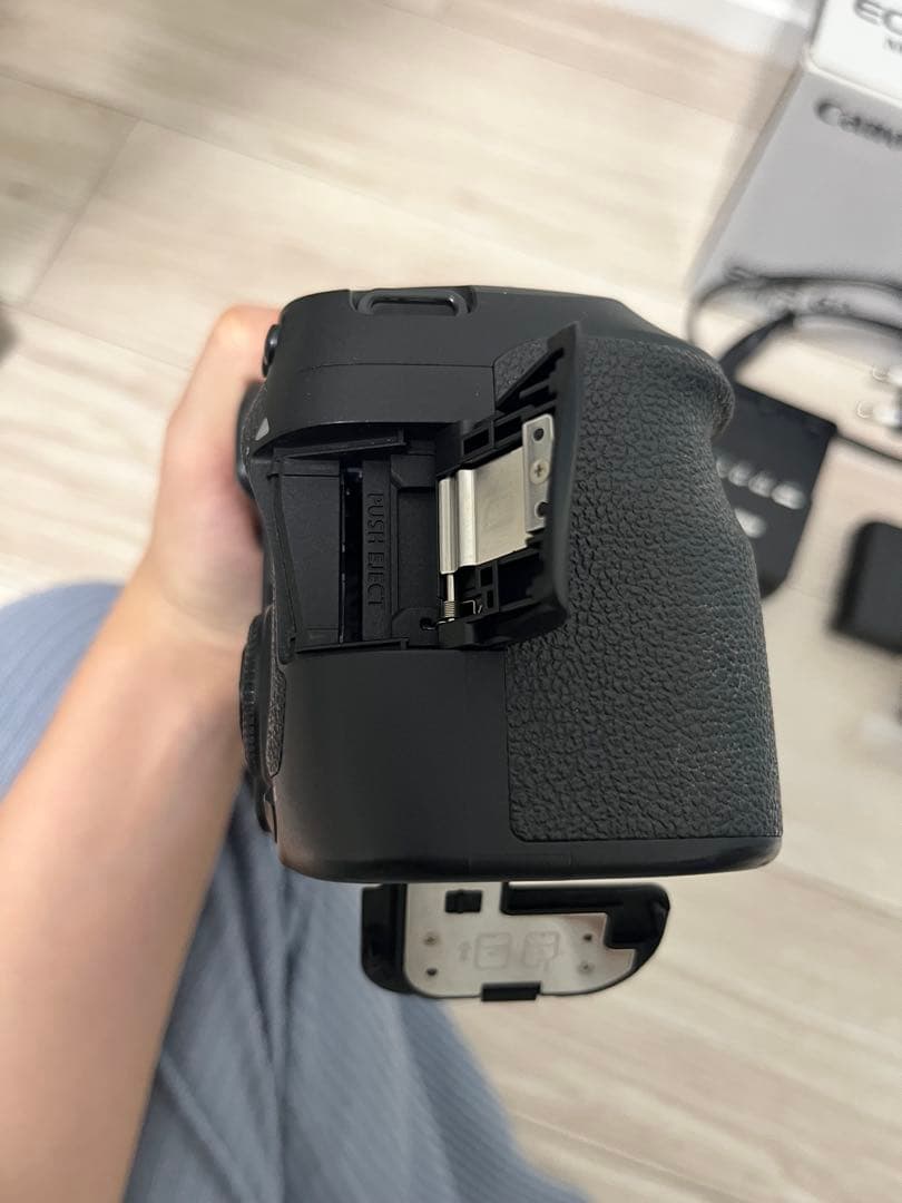 デジタルカメラ Canon EOS 6D MarkII