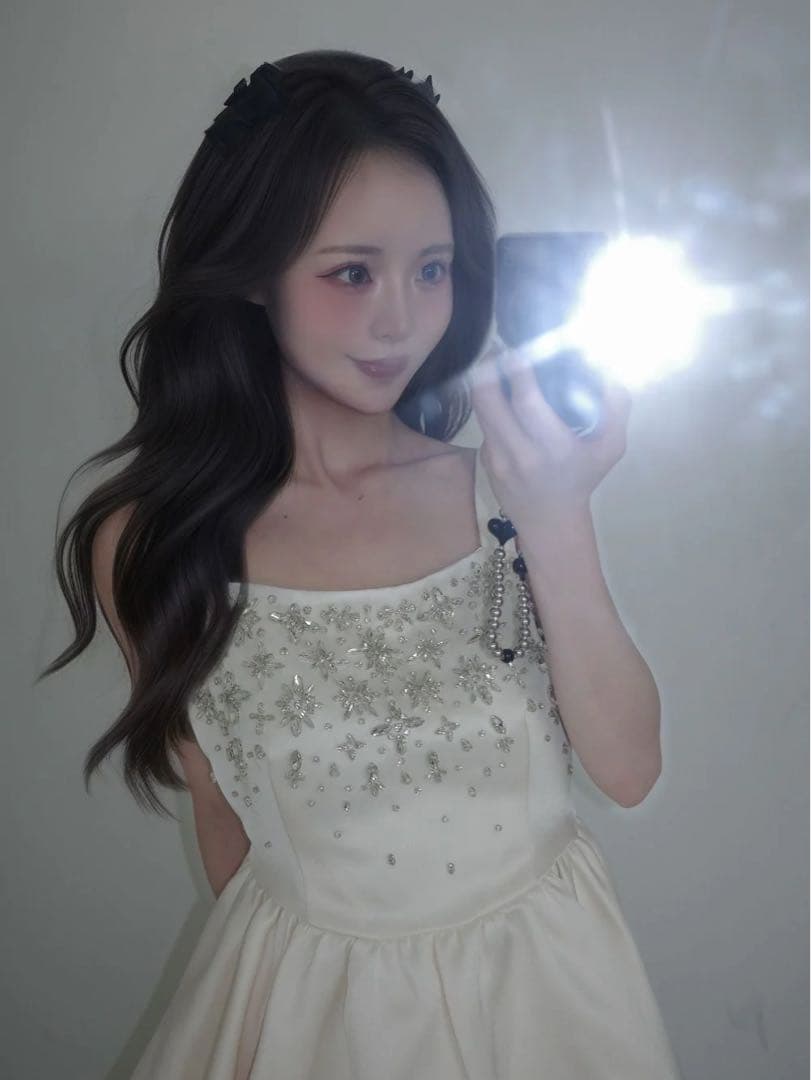 新品タグつき ダーリッチ ジュエリーフレアチュニック アイボリー